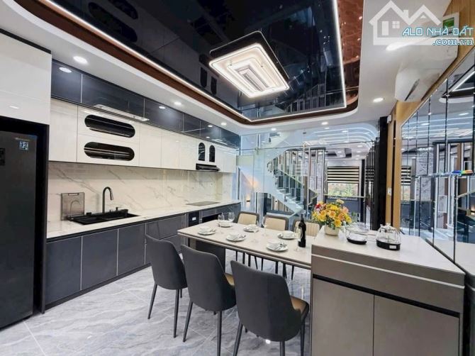 Nhà bán - Thạnh Xuân 25 - 5 Tầng fun Nội Tất - Nhỉnh 6 tỷ có TL - 2