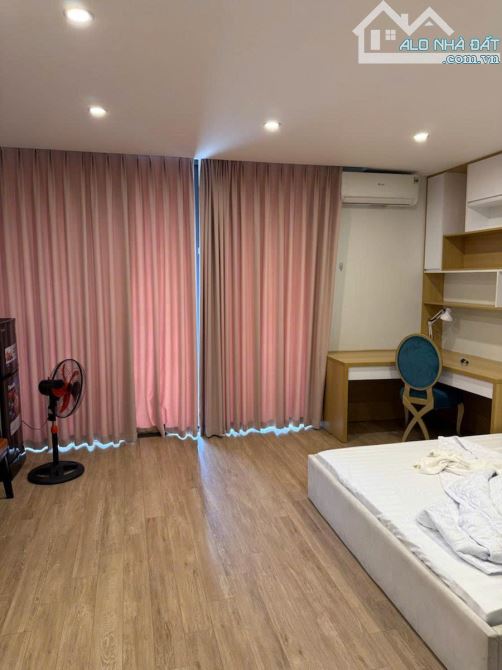 TÒA NHÀ MẶT PHỐ ĐƯỜNG LÁNG 50M2 8 TẦNG MẶT TIỀN 5M GIÁ 36 TỶ - 2