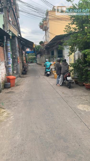 BÁN ĐẤT P. TÂN THỚI NHẤT – 193M2 – NGANG KHỦNG 7.5M – HẺM XE HƠI THÔNG – CHỈ HƠN 40TR/M2 - 2