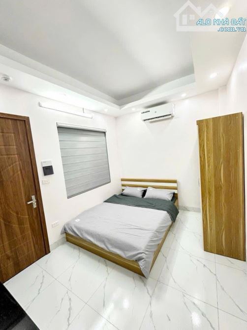 Toà CCMN Đống Đa 65m2 x 7T, 17 phòng KK full đồ, thang máy, PCCC, dòng tiền 800 triệu/ năm - 2