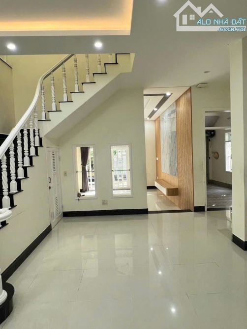 Bán Biệt Thự Mặt tiền đường Lương Văn Nho P9 cũ. Phường Tam thắng mới, VT.TPHCM.✔️ - 2