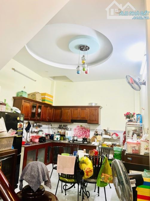 4 TẦNG KHU LÊ VĂN QUỚI - ĐƯỜNG SỐ 2 -BHHA- BÌNH TÂN- DT: 4*14M- 5 TỶ 3 - 2