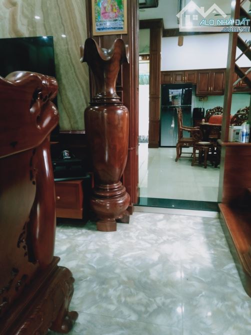 - Cuối năm,Anh trai cần TC kinh doanh gấp bán  Biệt thự toạ lạc  237 Lê Văn Khương, phư - 2