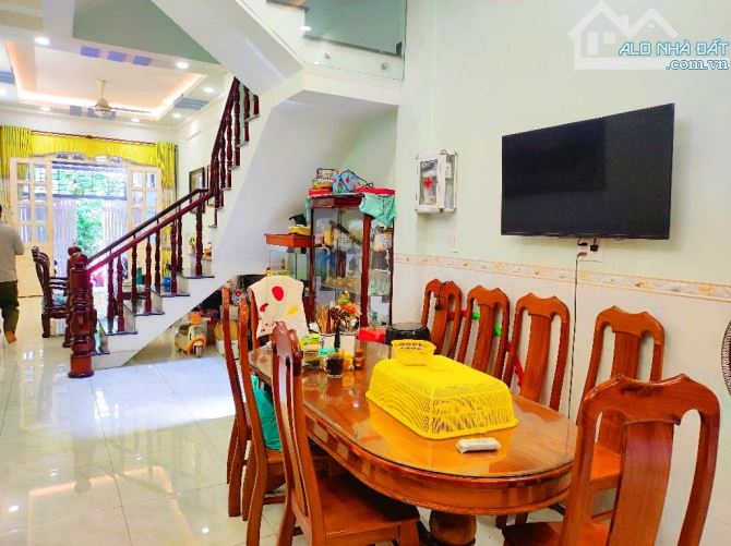 HIẾM! HẺM XE HƠI 7 CHỖ VÔ NHÀ - NGUYỄN XÍ, NƠ TRANG LONG, CHU VĂN AN, ĐINH BỘ LĨNH - BT. - 2
