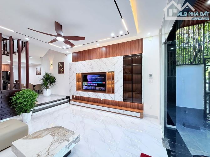 9Tỷ, Nhà Cầu Khương Đình, 54m2*4Tầng, Lô Góc, 30M Ra Ô Tô - 2