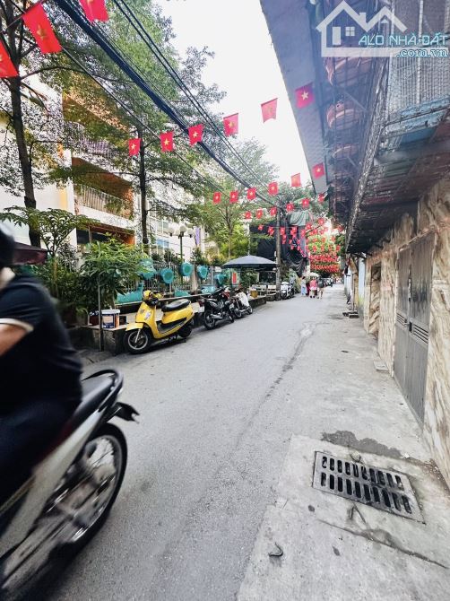 Bán Tập thể Thanh Xuân Nam - 70m2 - 3 ngủ - tầng 2 - full đồ ở ngay - 2
