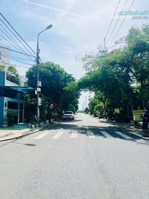 📌📌📌LÀM VIỆC TRỰC TIẾP GIÁ TỐT !!!Bán lô 2 mặt tiền trần quốc thảo - 2