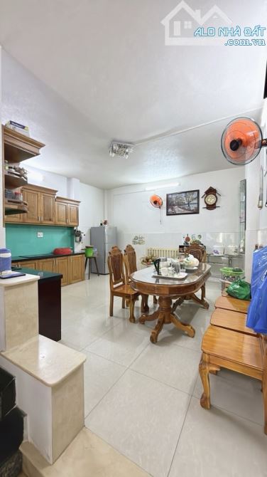 NHÀ 4 TẦNG MỚI ĐẸP ĐƯỜNG SỐ 10, BÌNH TÂN - HẺM XỊN 6M THÔNG - 90M2 - GIÁ CHỈ NHỈNH 6 TỶ - 2