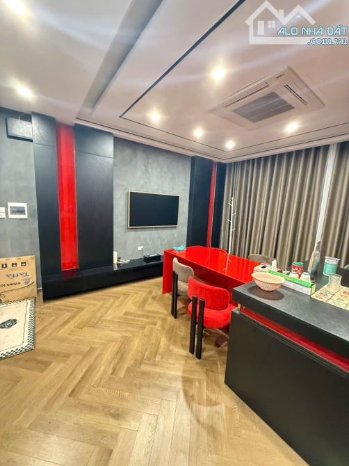 💥 GIẢM CHÀO 900 TRIỆU – GIÁ MỚI 16 TỶ 💥  🌹 CỰC PHẨM NGỌC LÂM CÓ 102 – 7.5 TẦNG THANG MÁ - 2