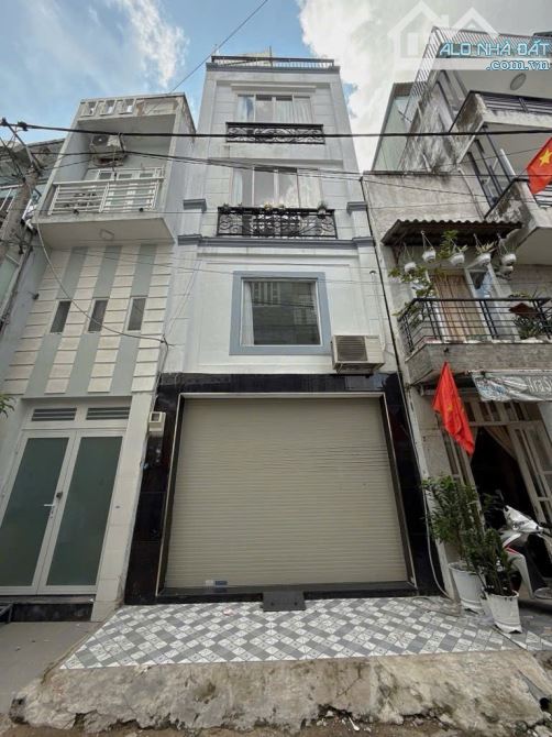 HẺM XE TẢI ĐẬU CỬA - 3 PHÒNG NGỦ - TẶNG TOÀN BỘ NỘI THẤT - 4 TẦNG - AN NINH - CHỈ NHỈNH 6T - 2