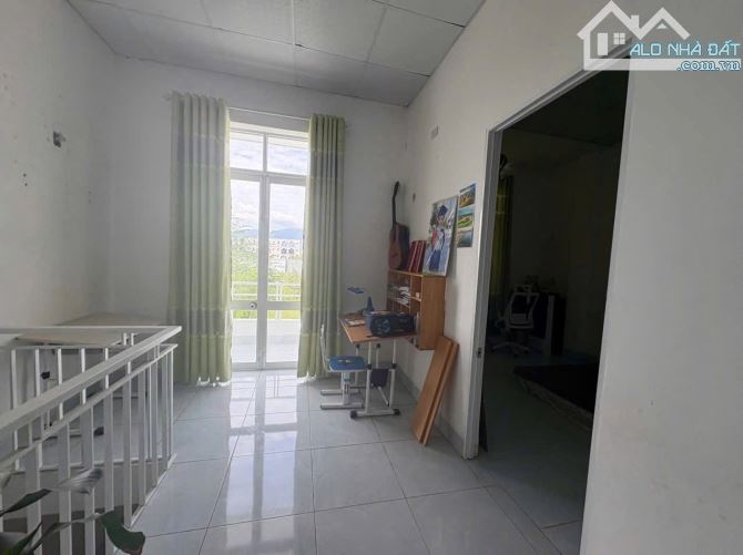 🍀BÁN NHÀ VĨNH CHÂU – VĨNH HIỆP, NHA TRANG. NGANG 6m, GIÁ 3 TỶ 200. DT: 63,3m2 - 3