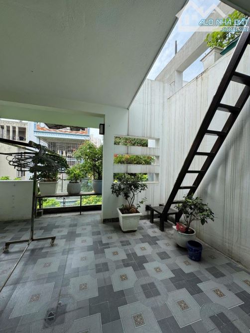 Siêu hiếm chủ nhà bán nhanh căn đấu giá đường Hoàng Công 60m2 giá 15.9x tỷ - 3