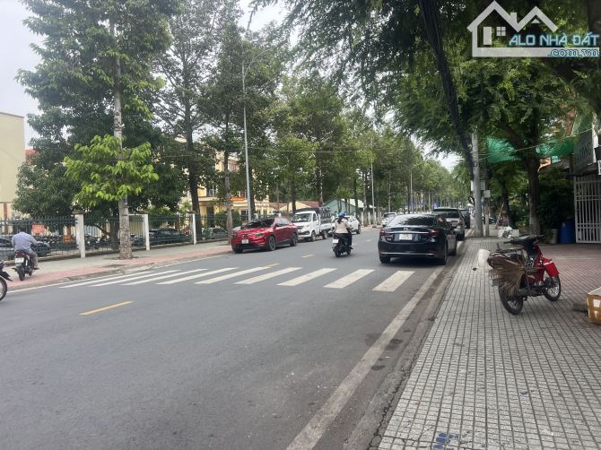 Bán 380 m2 đất CLN mặt hẻm 2,5m cách Thái Sanh Hạnh 100m,phuờng 8 tp Mỹ Tho - 3