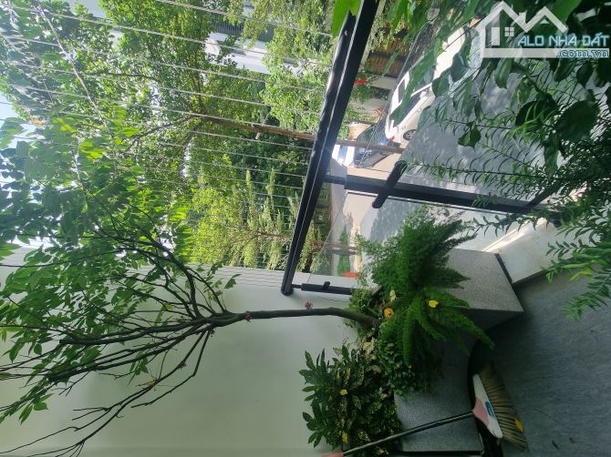 26.9 TỶ - LIỀN KỀ HỒ TÙNG MẬU - HOÀNG QUỐC VIỆT KÉO DÀI - 80M2 X5 T THANG MÂY - 3