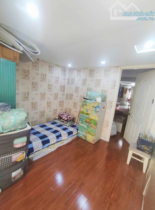 Bán nhà gần cầu Nguyễn Tri Phương Q.8, dt 3,3x8,5m 1lầu shr giá chỉ 3.2tỷ tl. - 3