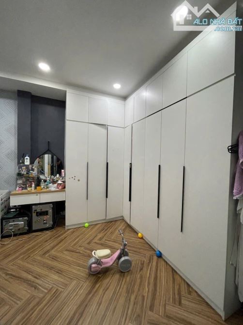 Bán nhà 1 trệt 2 lầu sổ riêng thổ cư p. Thống Nhất - 3