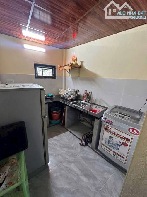 Nhà nguyên căn đầy đủ nội thất cách trường đại học sư phạm 2km - 3
