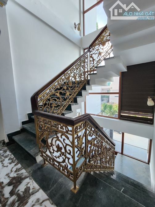 🏡 SIÊU PHẨM 3 TẦNG FULL NỘI THẤT – TRUNG TÂM LIÊN CHIỂU 💰 Giá: 7.8 tỷ - 3