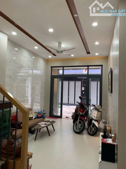 NHÀ HƯƠNG LỘ 2 CẦN BÁN HẺM 704 NHÀ ĐẸP XÁCH VALI VÀO Ở NGAY - 3