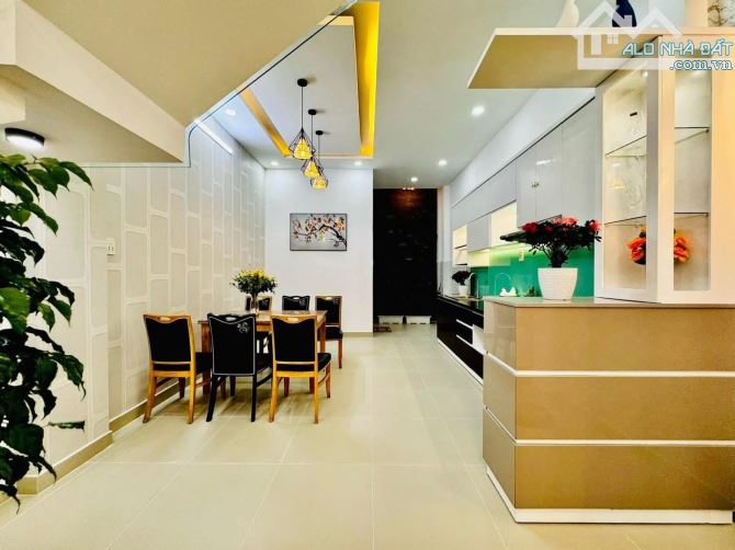 Căn nhà mới 2 tầng gần sân bay - Đ. Nguyễn Văn Công, Gò Vấp. Giá: 3 Tỷ 120 / 60m2. SHR - 3