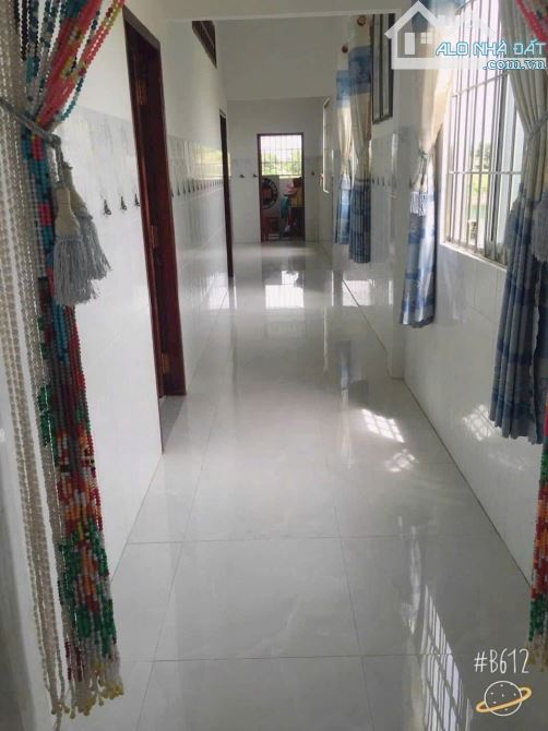 CẦN BÁN NHÀ GIÁ TỐT MT NHỰA GẦN UBND PHƯỜNG 5 - 3