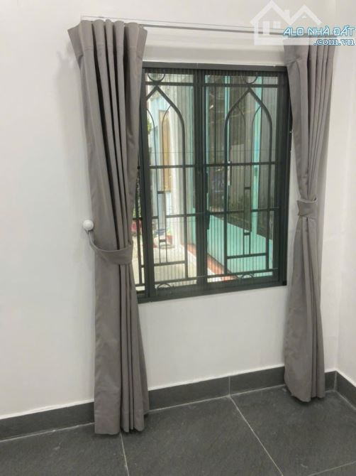 BÁN GẤP NHÀ HẺM XE HƠI LƯƠNG THẾ VINH , 73M2 , 4,85 x 15 , 2 TẦNG , 3PN . GIÁ NHỈNH 7TỶ - 3