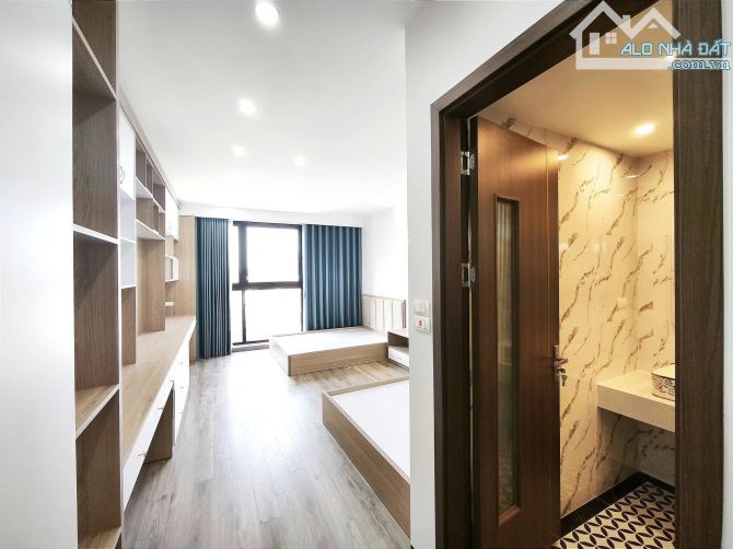 Siêu phẩm Ngô Gia Tự, Nhà 6 tầng thang máy, Gara ô tô, Vỉa hè rộng, 30m ra phố lớn, Sổ đỏ - 3