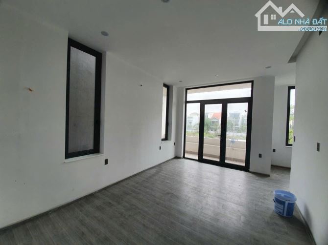 CHO THUÊ NHÀ 3 TẦNG MẶT TIỀN ĐÔNG NAM THỦY AN, TP HUẾ - 3