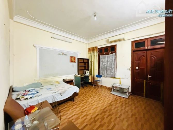 BÁN NHÀ PHỐ CHÙA LÁNG 50m2 - CÁCH PHỐ 30M -NỞ HẬU - THOÁNG SÁNG - Kd tốt - 3