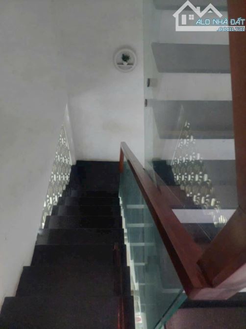 Chủ cần bán nhà 3 tầng ngay hẻm Hà Thanh, cách đường ô tô chỉ 10m. - 3