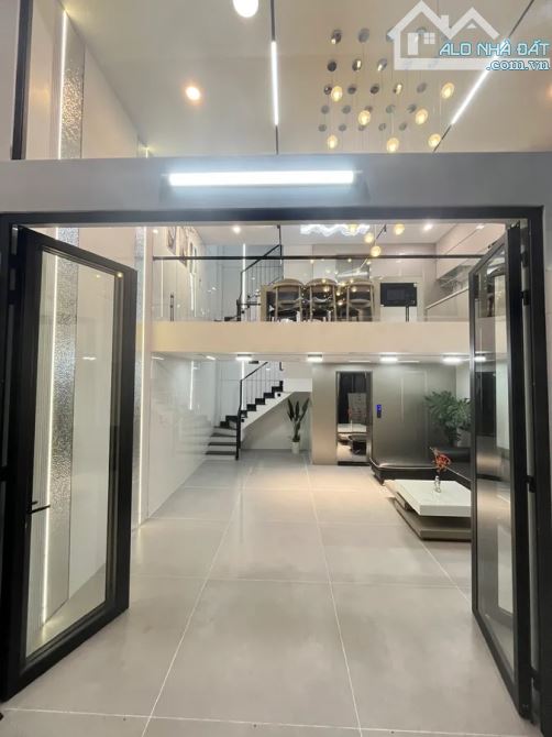 Bán nhà 6 tầng Tân Phú hẻm rộng 10m có thang máy full tiện ích xách vali vào ở ngay 9.5 tỷ - 3