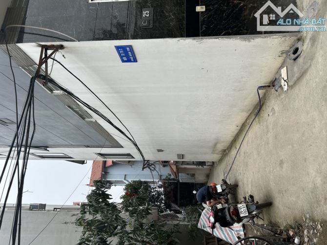 Nhà đẹp VĂN TRÌ 6 tầng  thang máy  mới tinh 9 phòng ngủ khép kín rộng rãi - 3