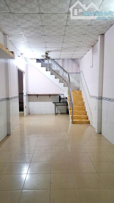 BÁN NHÀ TRUNG MỸ TÂY Q12 - 2 TẦNG 50M2 - HẺM XE TẢI - 3 07 TỶ. - 3