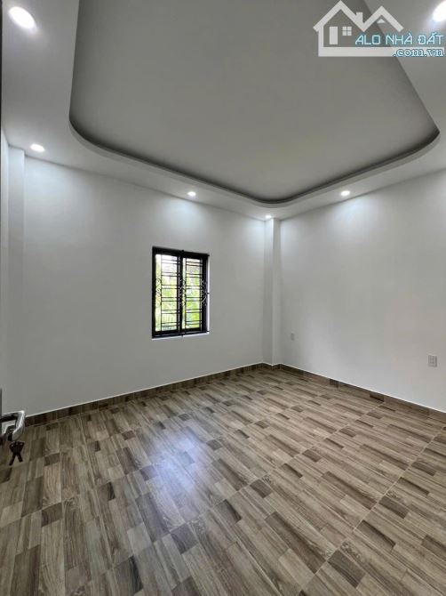 BÁN NHÀ 3 TẦNG MỚI TINH – NGAY CHỢ 208 NGUYỄN TRUNG THÀNH, HÙNG VƯƠNG, HỒNG BÀNG - 3