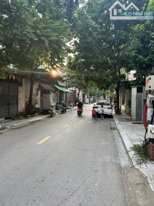 Bán lô góc đất trung tâm phố cổ Vĩnh Yên 61m2 MT 4,57m kinh doanh đỉnh 3,15 tỷ sđcc - 3