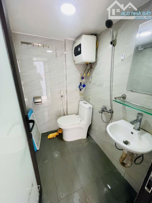 Cần bán toà CHDV lại 180 Đình Thôn - 3