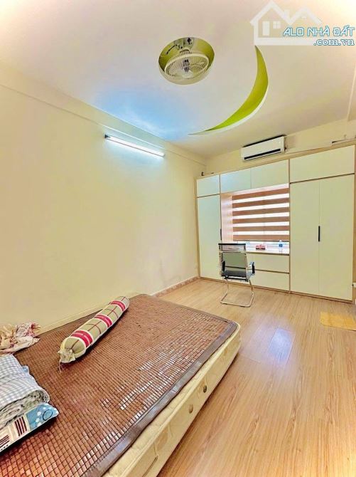BÁN CHCC BẮC LINH ĐÀM HOÀNG MAI 102M 3,8 TỶ TẦNG TRUNG 3P NGỦ 2VS GẦN HÔ GẦN CÔNG VIÊN - 3