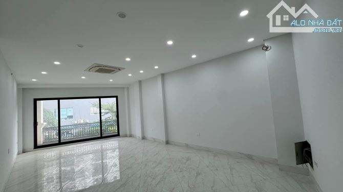 Phân lô 71m2, nhà thang máy Hoàng Mai bán gấp - 3