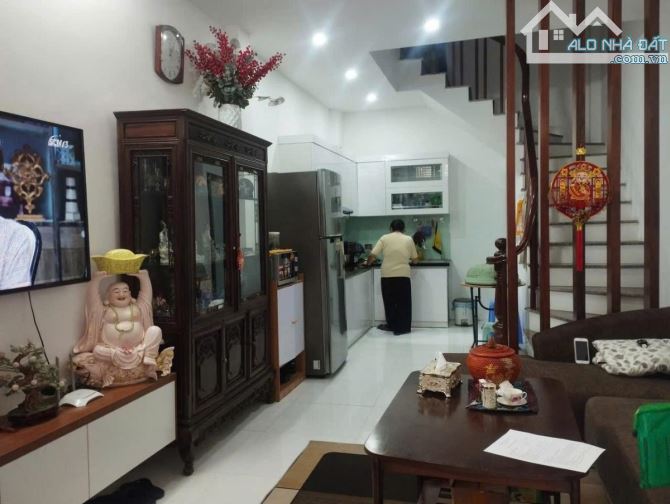 An Dương Vương dt 50m  5 tầng mặt tiền 4m gía nhỉnh 8 tỷ Tây Hồ - 3