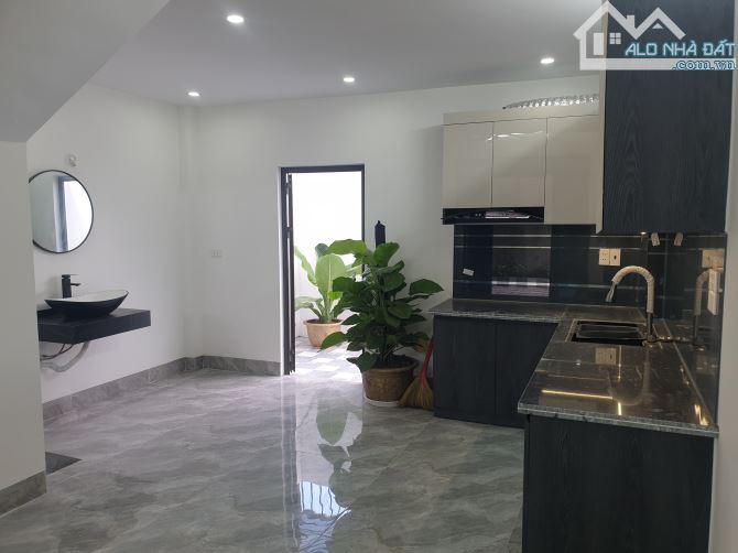 BÁN NHÀ ĐẸP 1.68 TỶ 3 TẦNG 68M2 ( TÂY NAM ) NGÕ NGUYỄN TRÃI - 3