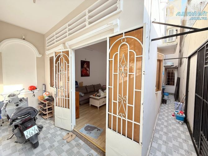 BÁN NHÀ 1T1L ĐƯỜNG CÔ GIANG P4 VŨNG TÀU - 63M2 GIÁ 3.7 TỈ - 3