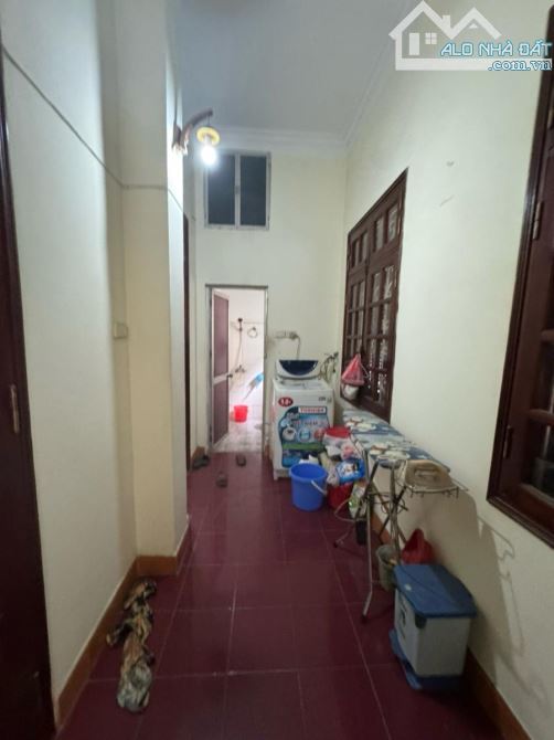 Bán đất tặng nhà, khu phân lô, ô tô đỗ cửa phố Hoàng Văn Thái 70m2 - 3