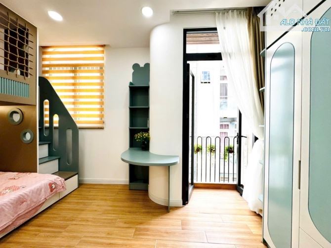 SIÊU PHẨM 3 TẦNG - HẺM 3M - NGUYỄN TRỌNG TUYỂN - PN - SỔ VUÔNG - 2PN - 24M2 - 5.8 TỶ - 3