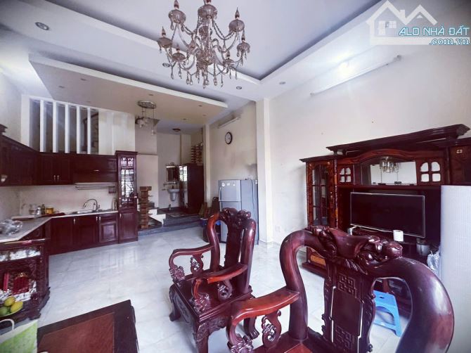 Ngộp Bank bán gấp nhà trệt, 2 lầu, hẻm 8m thông Trung Mỹ Tây, giá 7.3 tỷ - 3