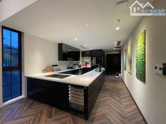 Bán nhà Trần Hưng Đạo, 100m2, 8 tầng thang máy, mặt tiền 4.3m, 62.5 tỷ, nhà xịn đẹp, ô tô - 3