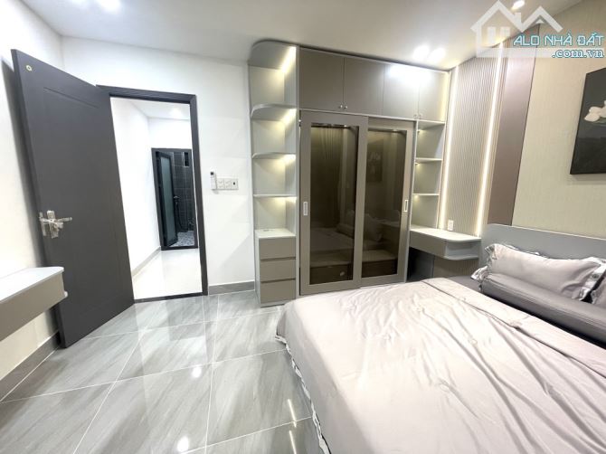 💥💥💥NGUYỄN VĂN KHỐI GÒ VẤP - 2 TẦNG KIÊN CỐ - DT 4M X 10M - HẺM Ô TÔ - SỔ VUÔNG ĐẸP - 3