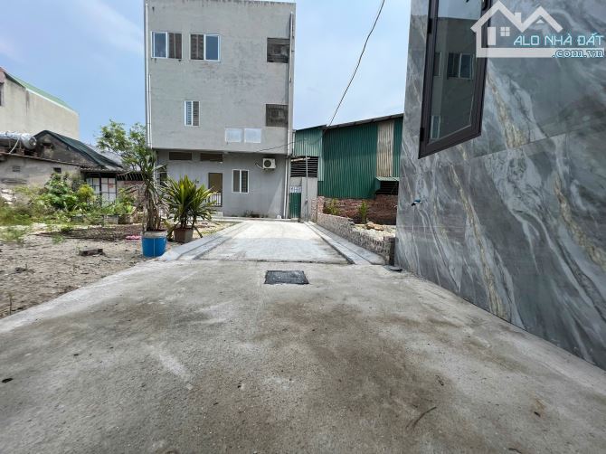 45M VÂN NỘI Ô TÔ VÀO TẬN ĐẤT - 7P đi CẦU NHẬT TÂN ,2P ra VÕ NGUYÊN GIÁP CHỈ NHỈNH 3 TỶ - 3