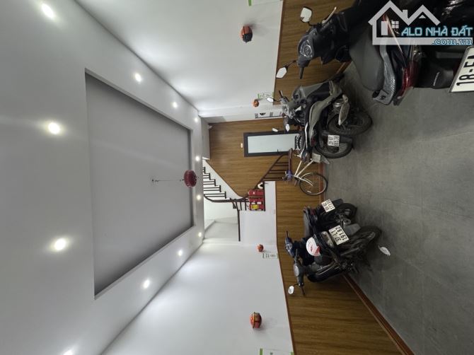 CCMN 52M2, 9 PHÒNG KK, 50TR/THÁNG - NGÕ BA GÁC, GẦN PHỐ - CẦU GIẤY - 3