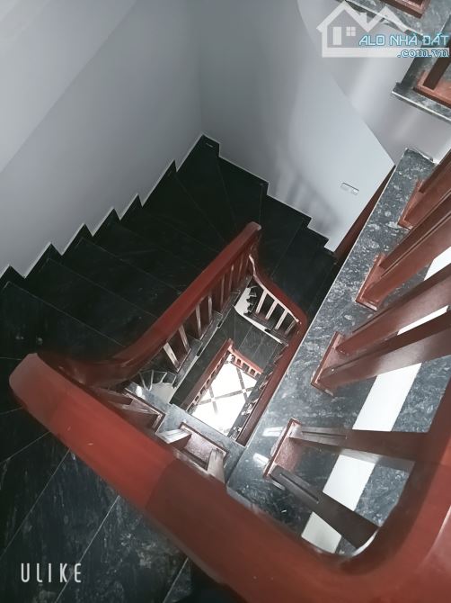 Chủ cần bán gấp nhà Ngọc Hồi,Thanh Trì, 55 m², 5 tầng, giá 5,9 tỷ, ô tô kinh doanh. LH @38 - 3