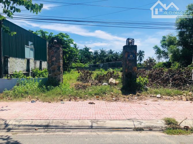 Bán 20x30m (595m2) có 200m2 thổ cư Mặt tiền Đường Nguyễn Du Cam Bình - Cách Coco Beach 5P - 3